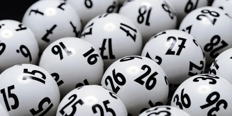 Phân tích lợi ích và rủi ro về bạch thủ lô